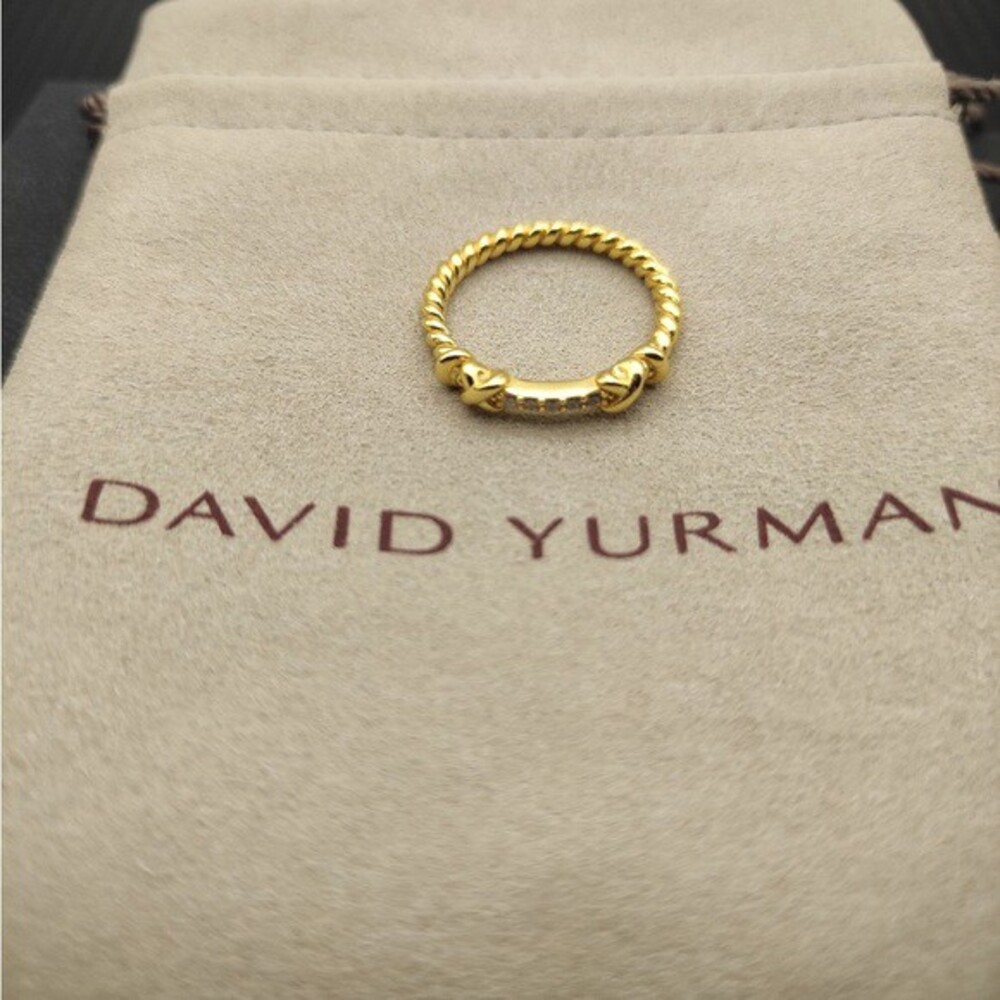 David Yurman Golden thread edged Ring size: 6